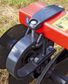 KUHN has put a new quadruple seal bearing 2 on the with a 6% higher load capacity and 23% longer