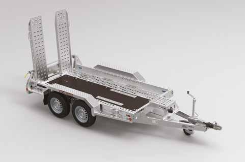 Digger Plant2 deck design is constructed using heavy duty phenol ply (18mm), with substantial under deck chassis reinforcements.
