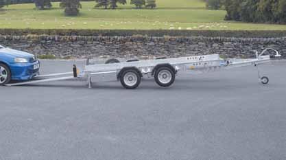 this adjustable rack can accommodate a set of wheels / tyres ranging from 500mm to 650mm in