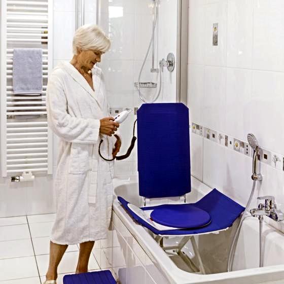 Invacare Aquatec Orca NG The Aquatec OrcaNG family is comprised of superior quality and durable bath lifters that are designed to offer comfort, safety and reassurance to those most in need of