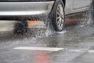 Driving In Rain: Hydroplaning What is hydroplaning?