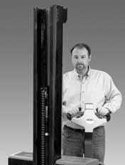 PowerStak PowerStak Series Narrow mast and offset design provide workers a clear view with no blind spots.
