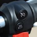 ADD (APRILIA DYNAMIC DAMPING): PURE RIDING PLEASURE Aprilia, as always, is at the absolute forefront in technology, introducing the ADD (Aprilia Dynamic Damping) electronic suspension control system,