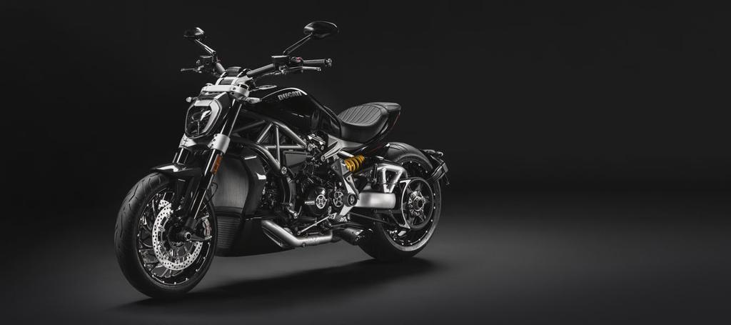 Customising the ergonomics, sound and look of the two darkest Ducati models means to further enhance the already incredible emotions that these motorcycles are capable of inspiring.