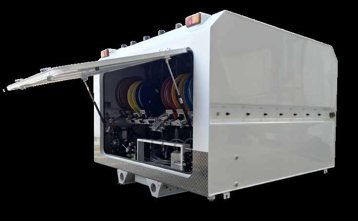 Lube ModuleS Suitable for 4x2 & 4x4 Trucks STG GLOBAL SM2800 7 X 400 ltr (7 x 105 gal) rotational moulded plastic tanks with bladders (self bunded) Fully enclosed cabinet with roller door 1 double