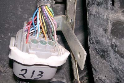 Install kit bracket, L-shaped on wiring harness bracket with kit bolt (1/4 x 1 ), two kit