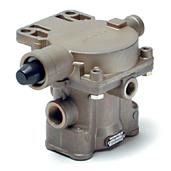 971 002 XXX 0 Trailer brake valve with adjustable predominance. With 6 connections for the brake cylinders. The device can be switched as a relay valve in semitrailers.