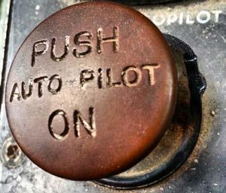 systems Aircraft/drone auto pilot (roll,