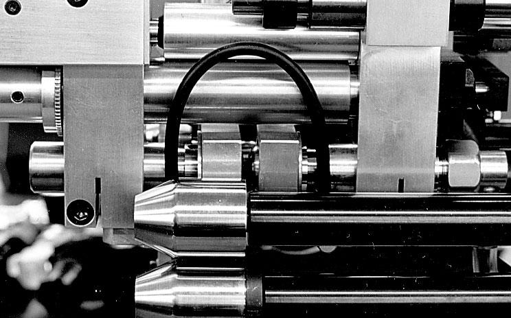 FRIEDRICH VOLLMER Feinmeßgerätebau GmbH 58093 Hagen Verbandsstraße 60 02334/507-0 Fax 02334/53015 stroke of 1 mm, and the +1500 µm value is for transducers with a measurement stroke of 2 mm.