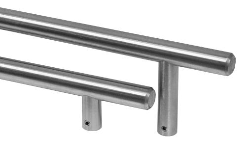16000 Bar Pulls - ø14 Brushed Stainless Steel Matching appliance and door pull - page 36 Ref. No.
