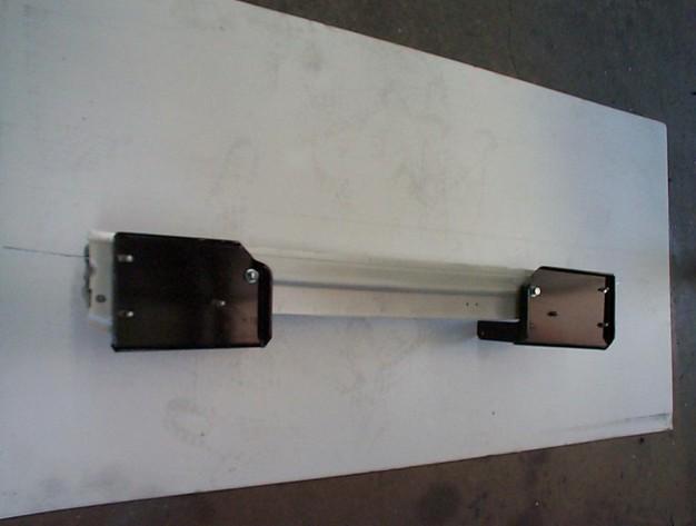 2 Steel angle s (pair) 2 460mm lengths 3mm black clip lock trim.