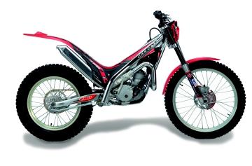 believe that 2-stroke bikes still have a long way ahead regarding environmental respect and that is the reason why GAS GAS are still betting on this type of engines.