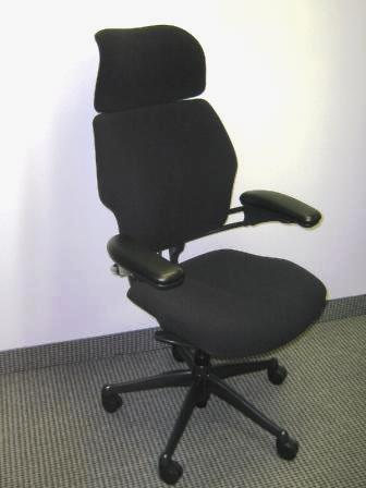 Humanscale Freedom High back task chair with headrest Advanced duron arms Standard mechanism
