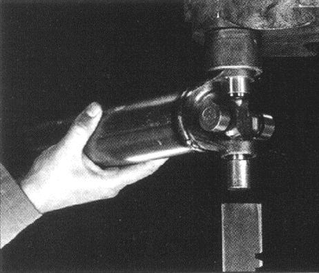 Figure 54 Cross and Open Cross-hole To remove the opposite bearing assembly turn the yoke over and straightens the cross in the open cross-hole.