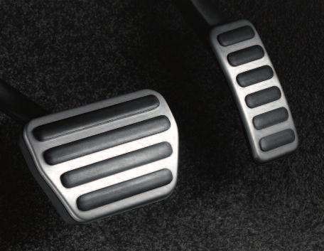 Illuminated Tread Plates Add an attractive touch of welcoming style to your vehicle