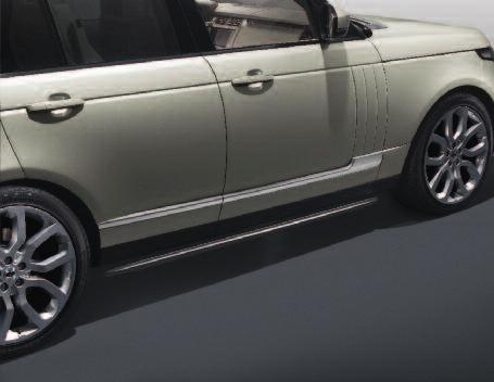 Fixed Side Steps Ease entry and exit to and from your Range Rover with fixed side steps that intuitively blend with the design of the vehicle.