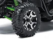 High Performance FOX Suspension Combined with the wide-track chassis and mide engine layout the the new high performance FOX suspension - designed especially