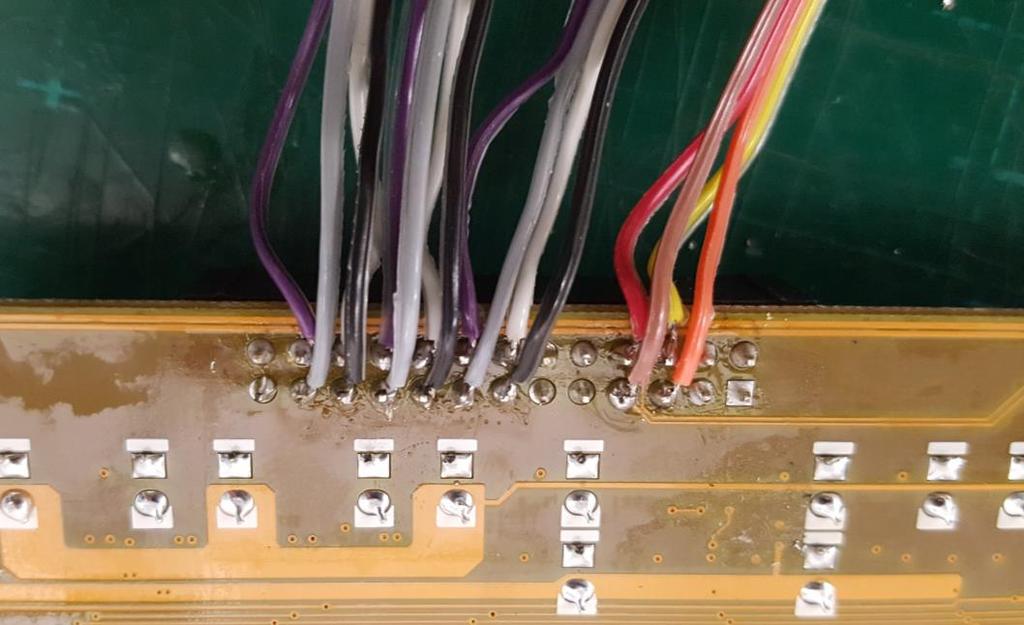 Channels 1&2: White = Bottom row, Pin11. Violet = Bottom row, Pin 12. Black = Top row, Pin 11. Grey = Top row, Pin 12. Tip 1: Tin the wire. Keep exposed wire very short (1mm).