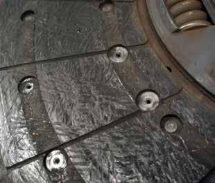 installation position is selected Lining scored on the flywheel side Flywheel has not been replaced The friction surface