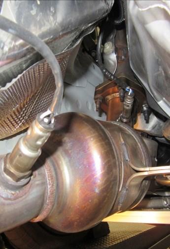 BORLA PERFORMANCE INDUSTRIES Caution!!! Never work on a hot exhaust system.