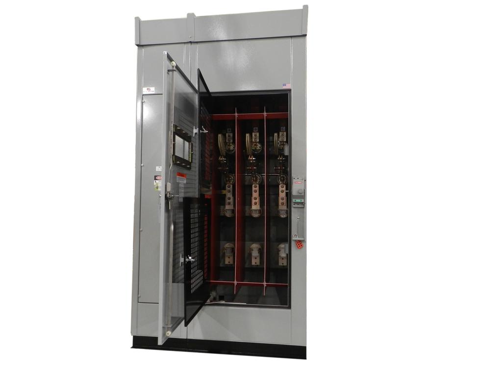 METAL-ENCLOSED SWITCHGEAR Model SMEG, 5-38kV Construction Features 3 1 1. Stainless steel hinges, loose joint pin, allows doors to be removed in the open position. 2.