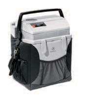 Robust, highly insulated hard case with fabric cover, outside pockets and padded shoulder strap. Capacity 24 litres.