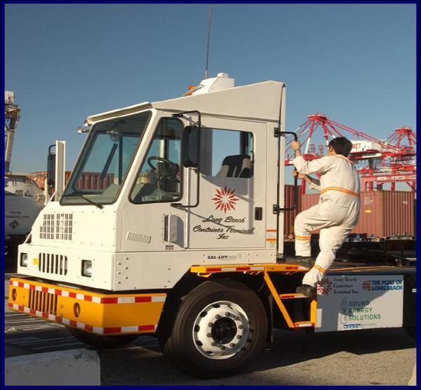 2010 Annual Report Liquefied Natural Gas (LNG) Yard Tractor Project Technology Manufacturer Kalmar Industries Cummins Engine Company Co-Participants Port of Long Beach, U.S.