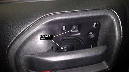 (or use the plastic guides for the correct mounting postions.) 2. Repeat for other side mirror as well. 3.