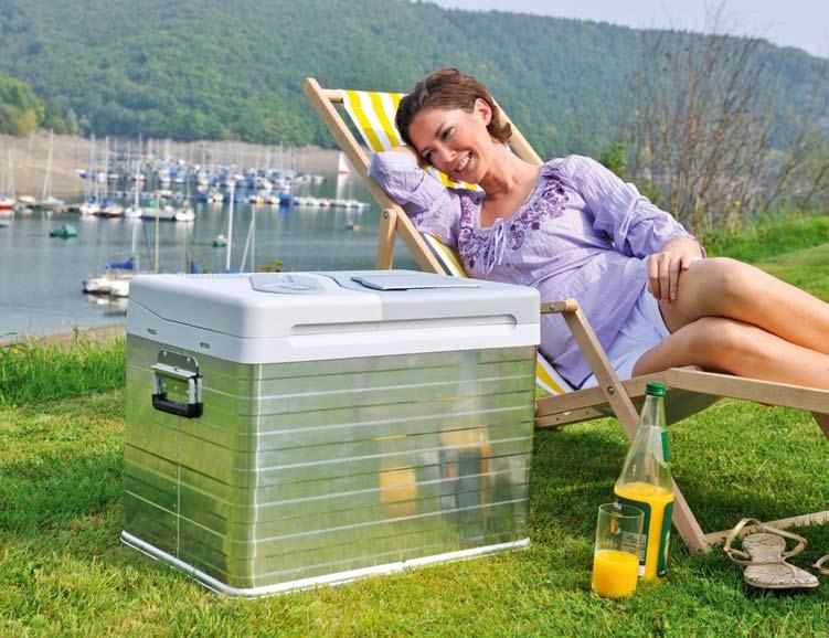 CoolFun MB WAECO CoolFun MB 40 4.02 Thermoelectric cooler with an integrated sound system approx.