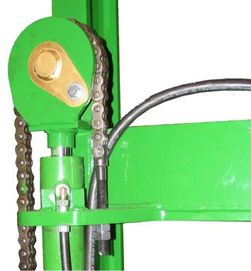 Install the cotton module handler onto your tractor following the installation instructions in this manual.