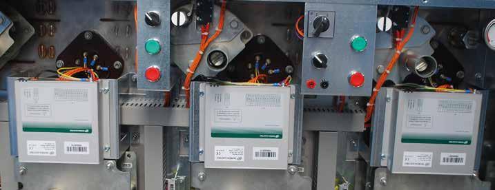 Options : Set of auxiliary contacts on the load break switch Set of auxiliary contacts on the earthing switch Set of auxiliary contacts on the circuit breaker Key interlock on the load break switch