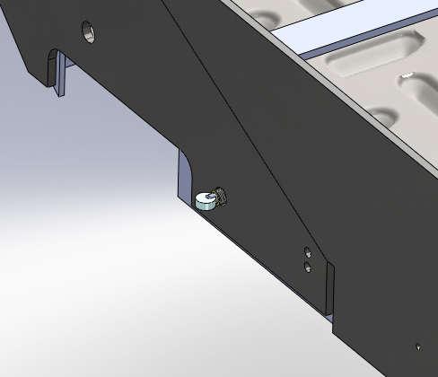 Align the four holes on the angle plate bracket located on each side of the platform with the four holes on the side of each trolley, and then install the four hex-key (Allen wrench) button head cap