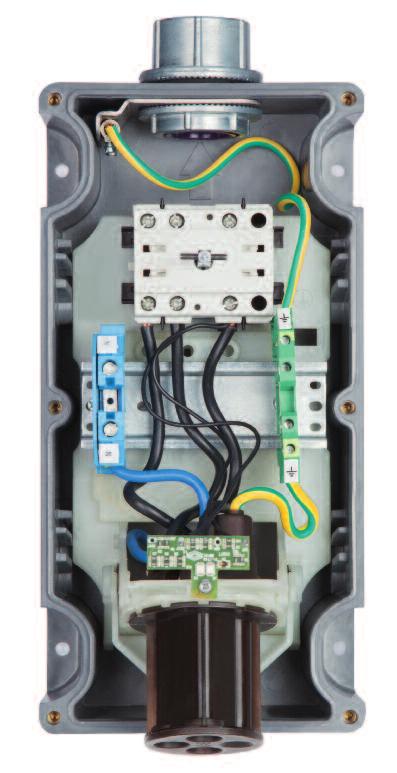 DVNCEGRP System [ ] TECHNICL CHRCTERISTICS INTERLOCKED SOCKET WITH SWITCH DISCONNECTOR