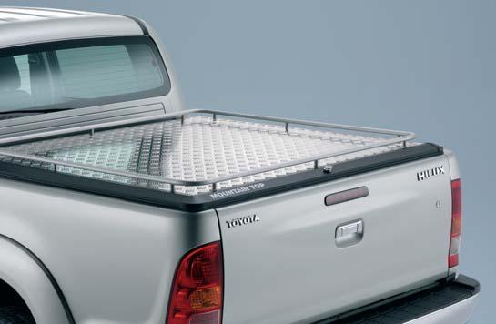 The hard tonneau cover with its hi-over bar and lockable hinged opening offers a great combination of style and practicality.