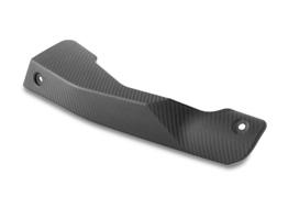 mudguard for USA: code 896184 Component from polished carbon fibre (with matte finish) Fits onto the standard swingarm for sportier looks evocative of the Factory version Weight saving Homologated