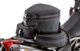 Allows fitment of the dedicated tank bag, the special side bags or both. TANK BAG cod. 894858 Extensible.
