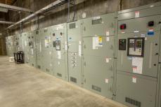 for total of 5 MW) Inverters 20 Eaton PowerXpert 250 kw inverters, adapted for