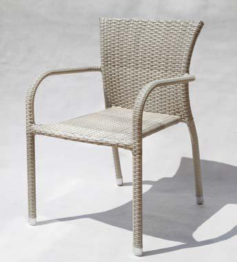 chairs / 40 HC Aluminium PE wicker