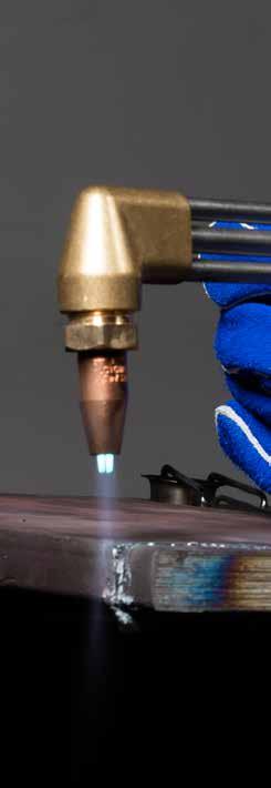 CUTTING NOZZLES CutSkill CUTSKILL TYPE 41 & 44 CUTTING NOZZLES The CutSkill range of Type 41 & 44 cutting nozzles are designed for use with Oxygen/Acetylene and