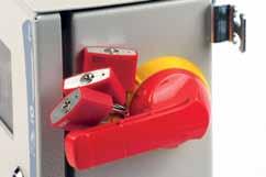 Safety functions Local breaking functions Triple padlocking With the switch in its open position, padlocking of the handle with up to 3 padlocks prevents operation thereby providing safe maintenance