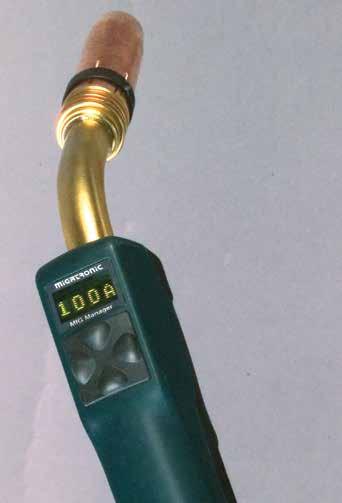 AIR-COOLED MIG WELDING TORCHES 2 Trigger and trigger stop Trigger with soft bottom stop and changeover between