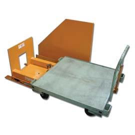 A hitch ramp lifts and guides the cart s hitch, providing smooth loading of the cart.
