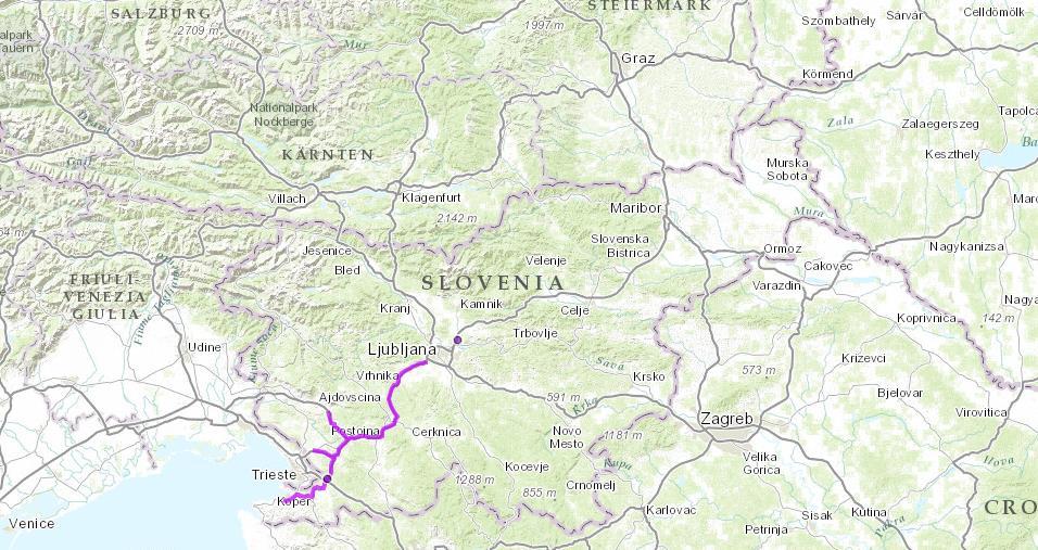 8. The Slovenian Pilot site Pilot overview The objective of the The C-Roads Slovenia pilot is to improve real time traffic information on pilot section and to test C-ITS hybrid communication