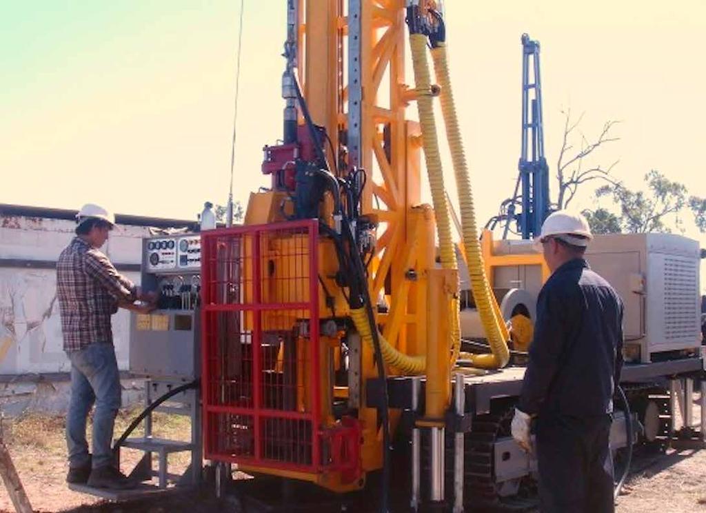 About Us Solid Rigs is a drill rig and drilling tools manufacturer, that has been producing drill rigs and drilling tools for both the Civil and Mining industries since the 1950 s.