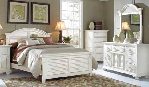 embody old Hollywood glamour. Includes queen bed, 7-drawer dresser and mirror.
