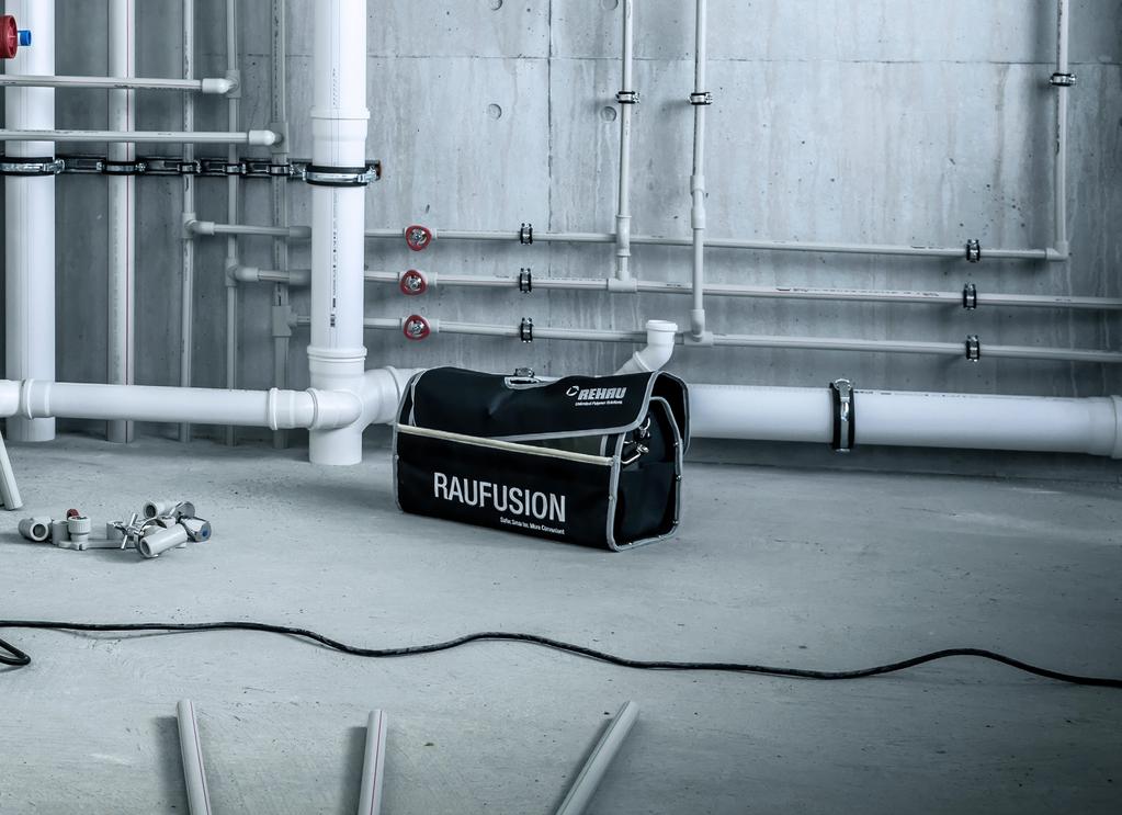 THE PERFECT FUSION OF QUALITY AND FUNCTIONALITY No material degradation Easy identification The RAUFUSION piping system is clearly marked out with 3 distict stripes, each representing a different PN