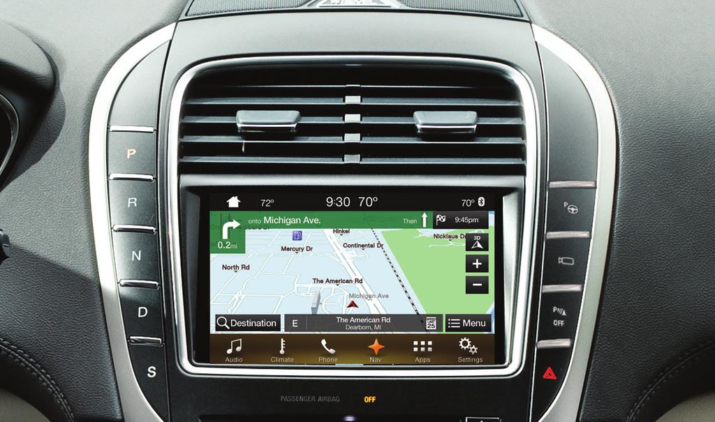 The display automatically appears in the touchscreen when the vehicle is in reverse (R) and uses green, yellow and red guides to alert you of your proximity to objects.
