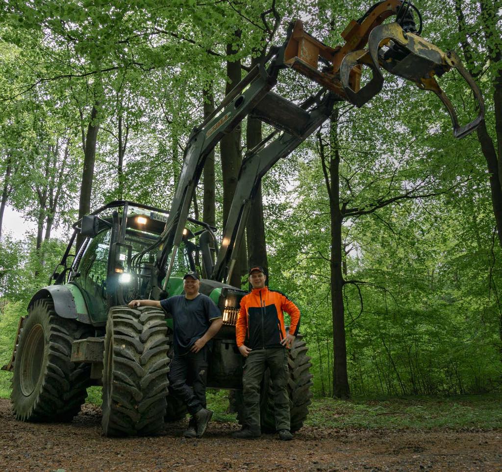 TYRES FOR FORESTRY TRACTORS KING OF THE FOREST From muddy areas to rocky slopes, Christof Wiederstein and his company operate in challenging conditions in the woods.