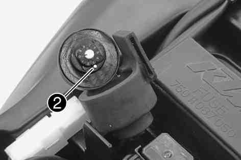 MAINTENANCE WORK ON CHASSIS AND ENGINE 126 100238-10 Turn the adjusting wheel until the desired digit is next to marking. Set the Map Select switch to Soft. Set the adjusting wheel to position 1.