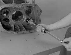 Transmission Overhaul Procedures-Bench Service How to Remove the Auxiliary Countershaft Bearing Races Special Instructions None Special Tools Bearing Race Puller T16 (see